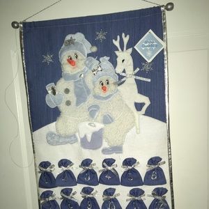 Snow Buddies Holiday Calendar Cloth Countdown